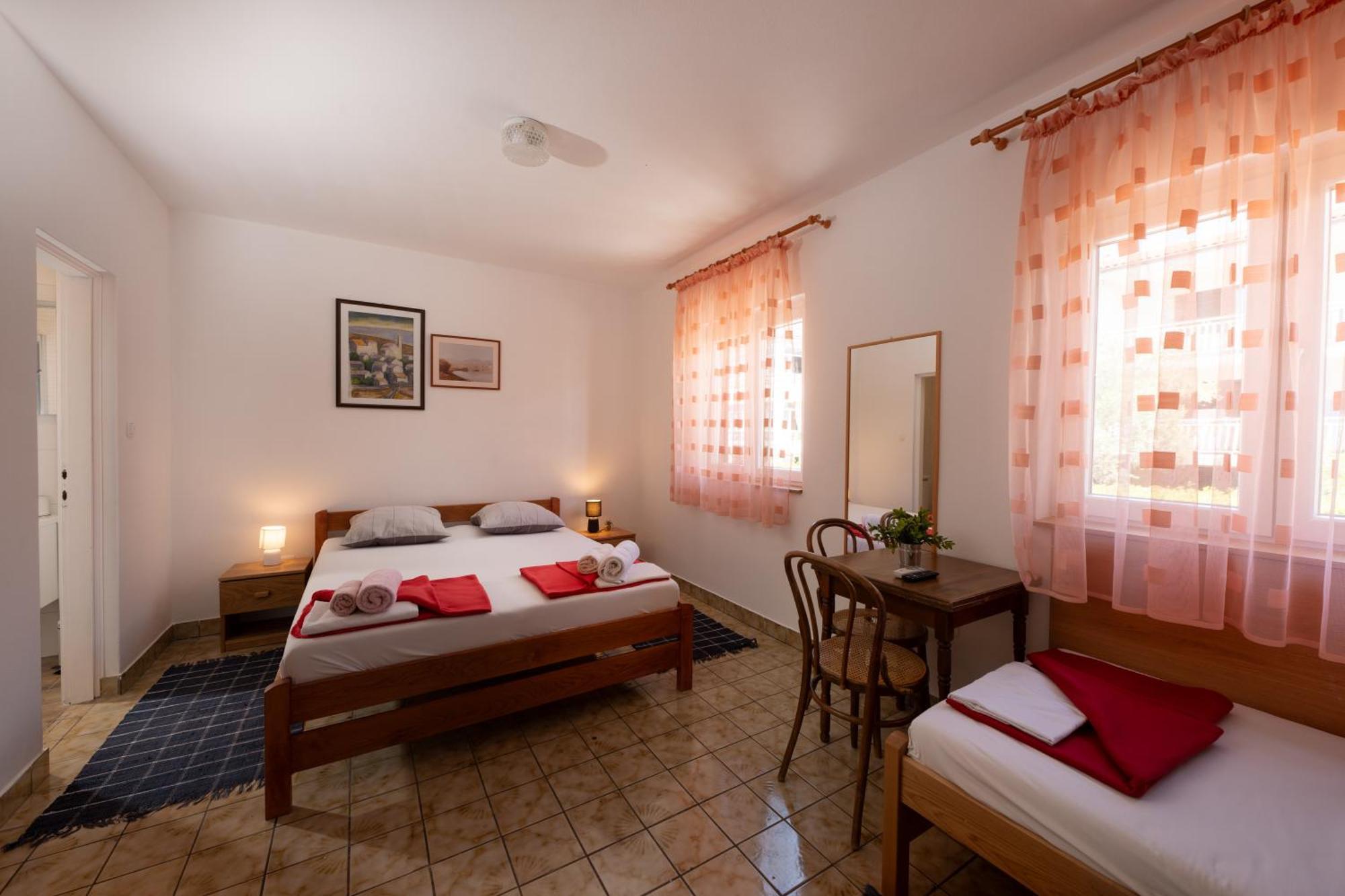Klepac Studio Krk Town Esterno foto